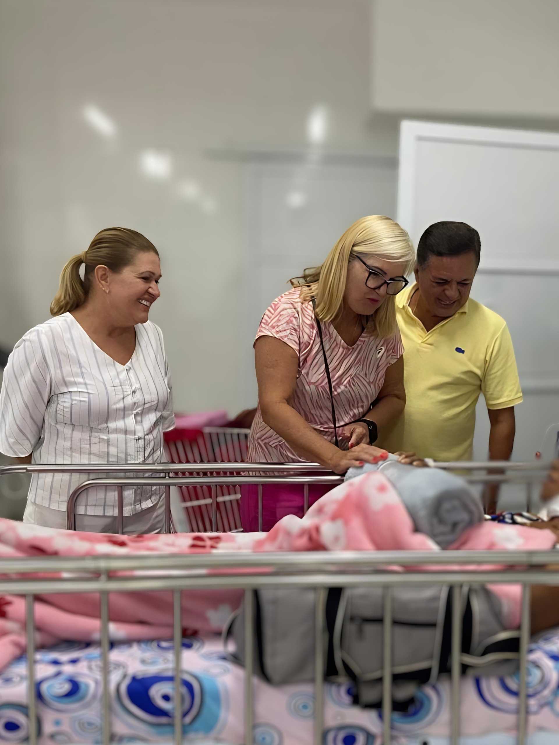 Aprevo celebra o Dia das Mães com carinho e cuidado às pacientes em diálise