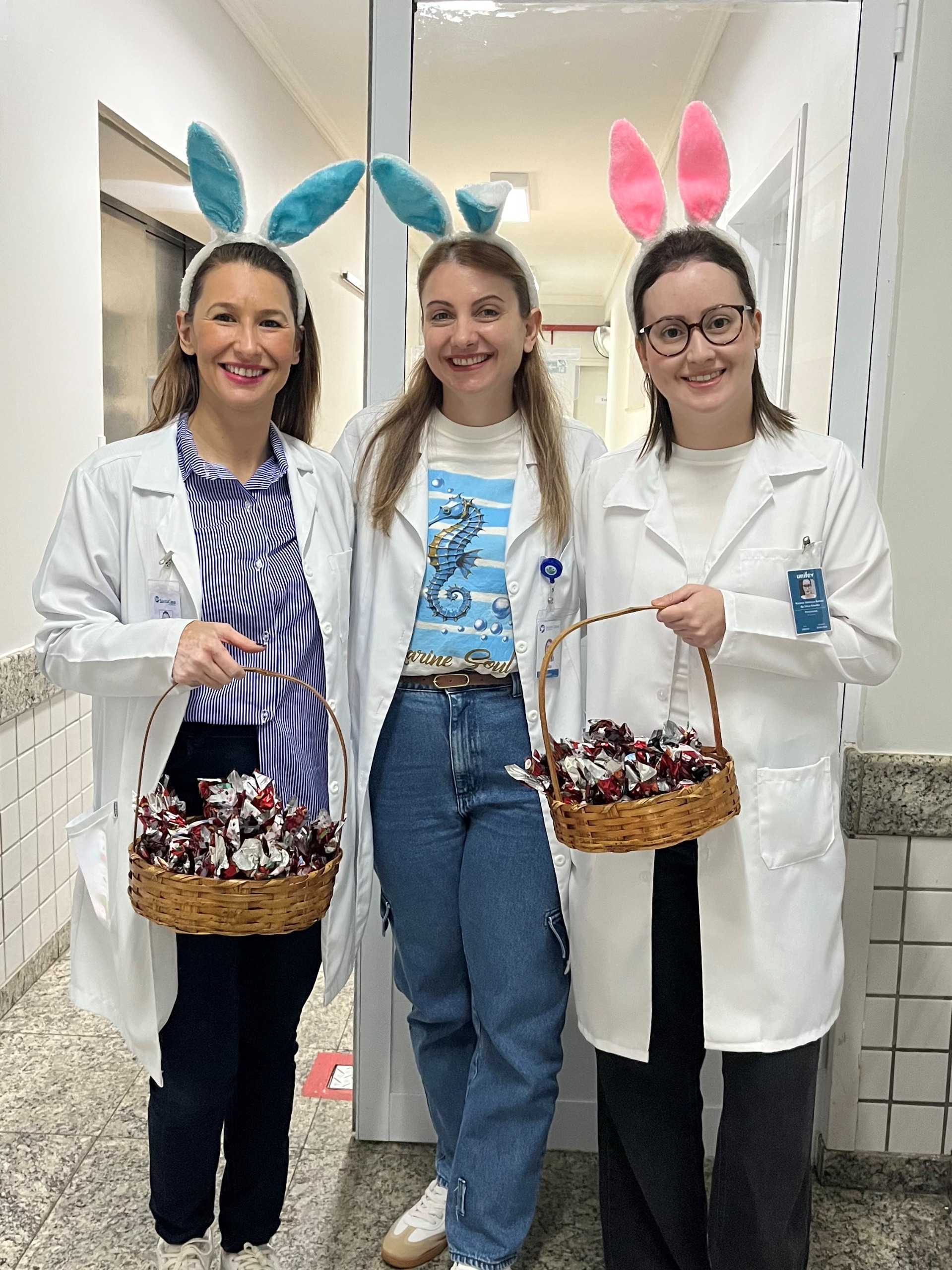 Páscoa Solidária: Aprevo leva alegria e carinho para pacientes da Unidade de Diálise da Santa Casa