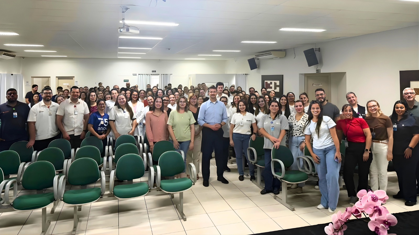 Do Cockpit ao Cuidado: Santa Casa de Votuporanga busca na aviação lições para a segurança do paciente