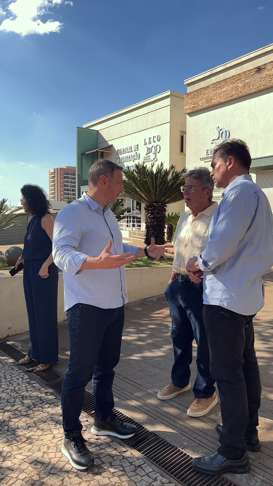 Santa Casa recebe visita do deputado federal Guilherme Derrite e anuncia R$ 1 milhão
