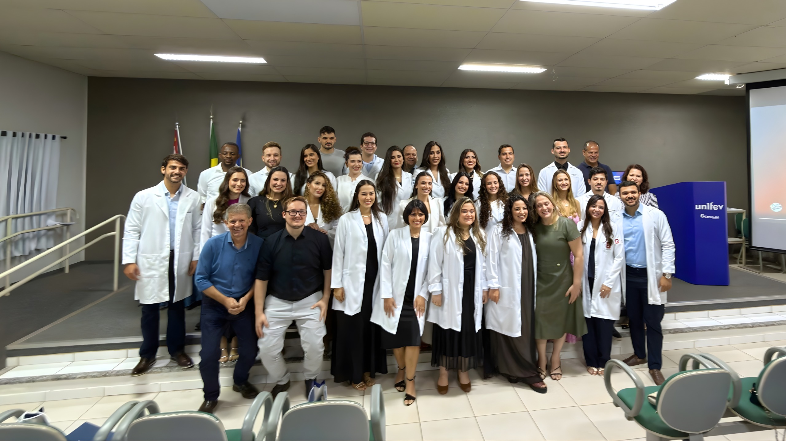  Santa Casa e Unifev celebram a formação de 23 novos médicos especialistas