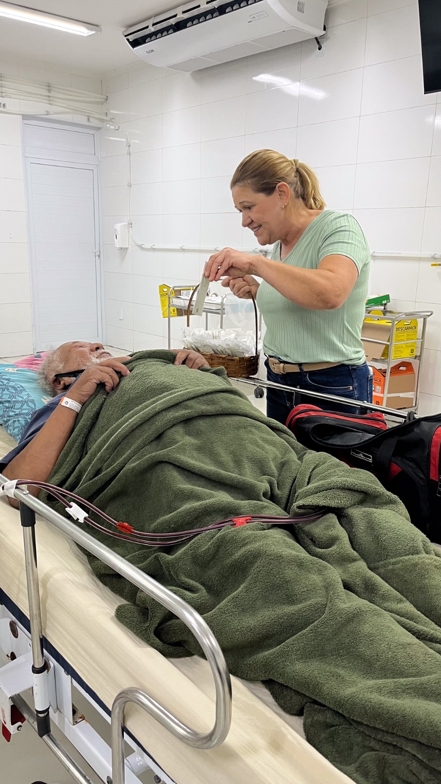 Acolhimento e carinho marcam o Dia dos Pais na Unidade de Diálise